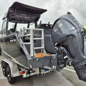 Hunter 685