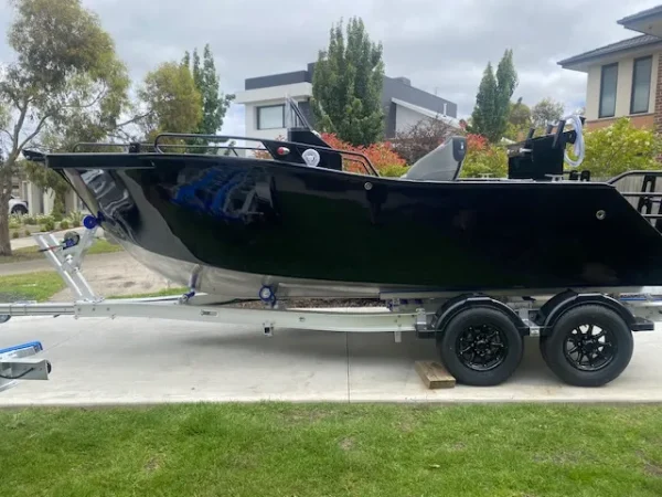 shadow 550