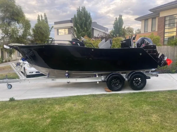 shadow 550